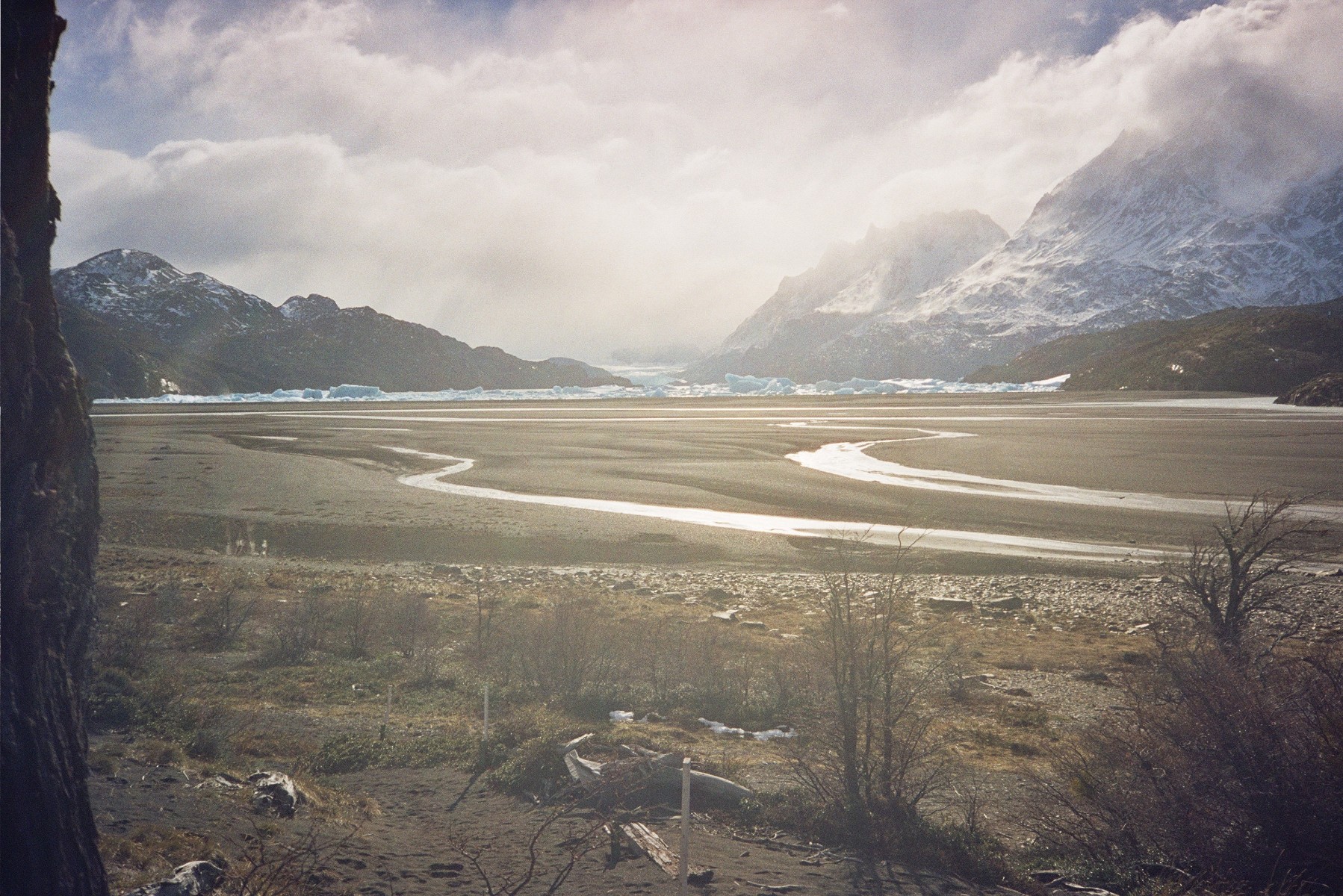 869 Lago%20Grey2 PN%20Torres%20del%20Paine